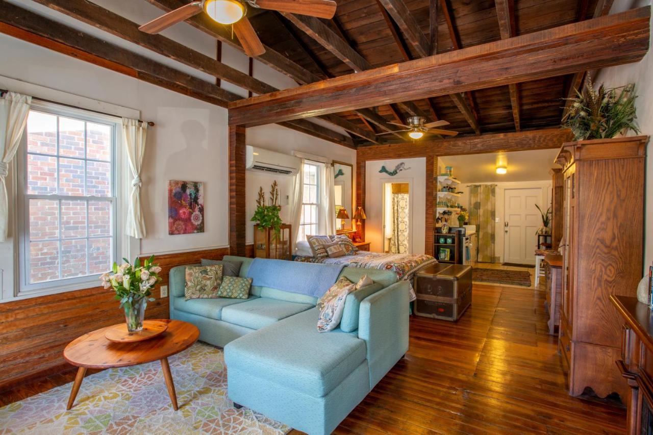 Stella Blue - 8 Apartment Savannah Luaran gambar